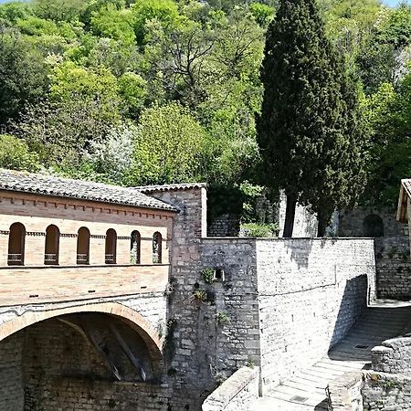 Hotel Civico 10 Gubbio Exteriér fotografie