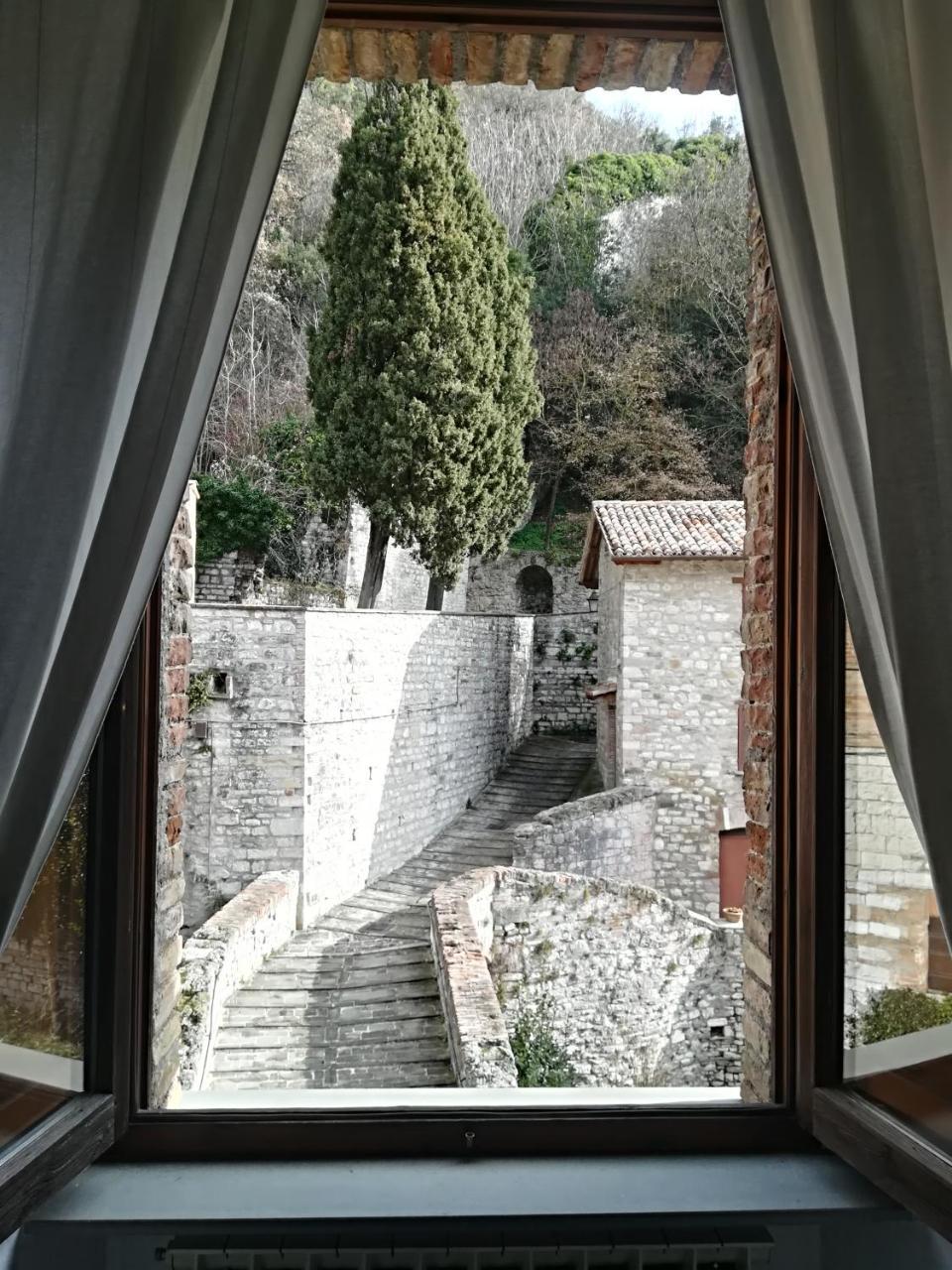 Hotel Civico 10 Gubbio Exteriér fotografie